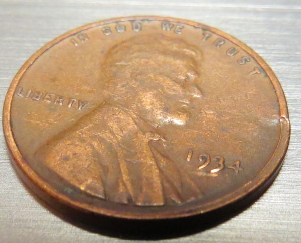 1934-LWC-Broken-Collar?